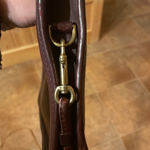 Vintage Coach - 1970’s “Basic Bag” - Burgundy Leather - Picture 6 of 6